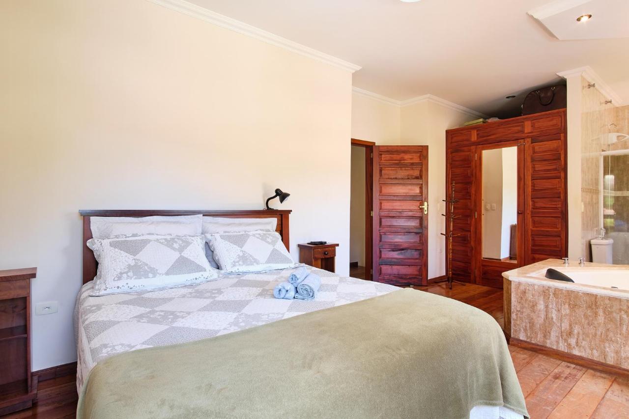 Casa Petunia Com Ar E Piscina Perto Do Centro Villa Araquari Kültér fotó