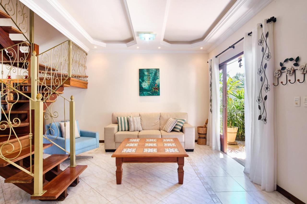 Casa Petunia Com Ar E Piscina Perto Do Centro Villa Araquari Kültér fotó