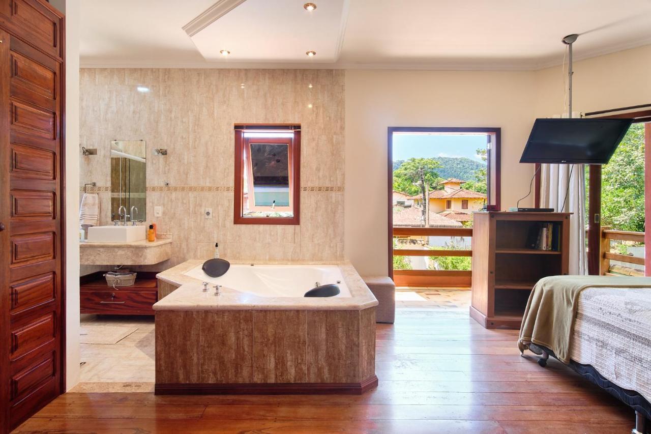 Casa Petunia Com Ar E Piscina Perto Do Centro Villa Araquari Kültér fotó