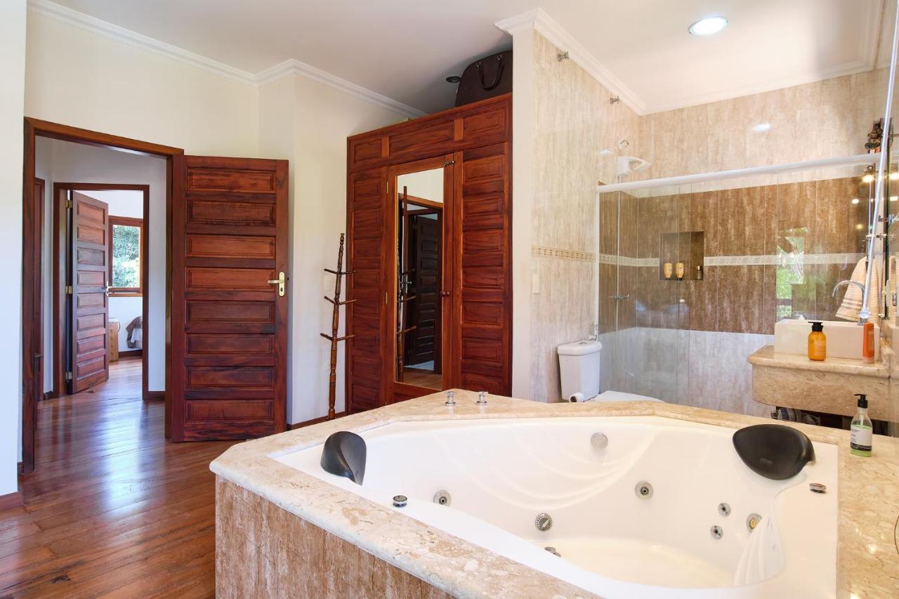 Casa Petunia Com Ar E Piscina Perto Do Centro Villa Araquari Kültér fotó
